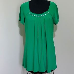 Kelly Green Short Sleeved Casual Land Short Sleeved Blouse - Size 1X